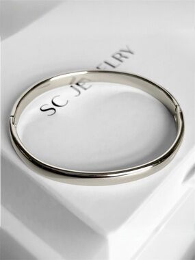 Platinum Plated Silver Bangle Bracelet Dainty Waterproof Jewelry